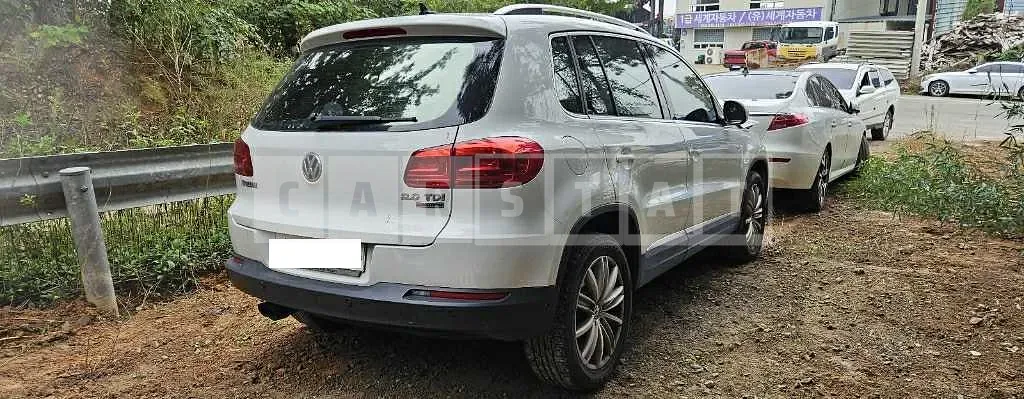 Photo 2 of 11: 2016 Volkswagen Tiguan 2.0 TDI BMT, VIN WVGZZZ5NZGW568796 — Korean insurance auction