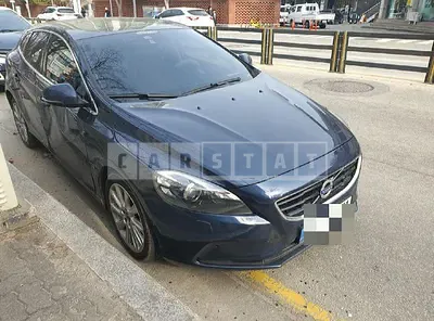 Photo 1 of 6: 2015 Volvo V40D2, VIN YV1MV845BF2227192 — Korean insurance auction