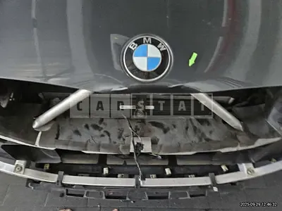 Photo 1 of 37: 2021 BMW 320i — Korean insurance auction