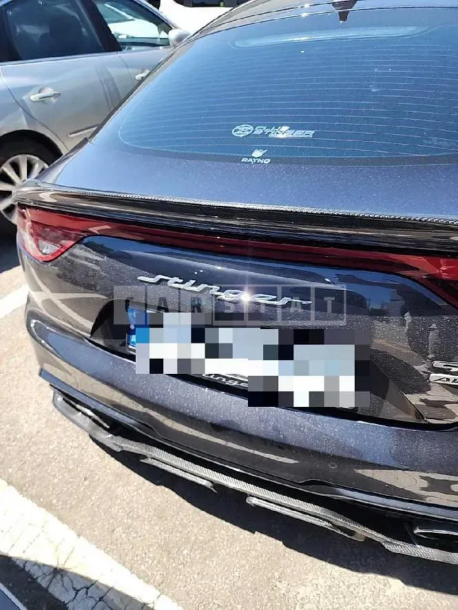 Photo 2 of 19: 2019 Kia Stinger 3.3 — Korean insurance auction