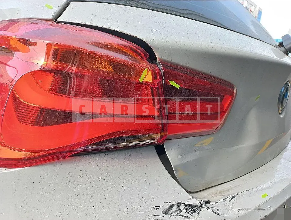 Photo 2 of 23: 2017 BMW 118d — Korean insurance auction