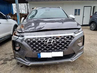 Photo 1 of 32: 2020 Hyundai Santa Fe, VIN KMHS581BBLU220554 — Korean insurance auction