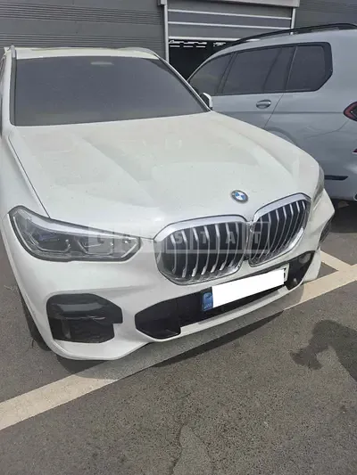 Photo 1 of 36: 2022 BMW X5 xDrive 40i, VIN WBACR610XN9N16810 — Korean insurance auction