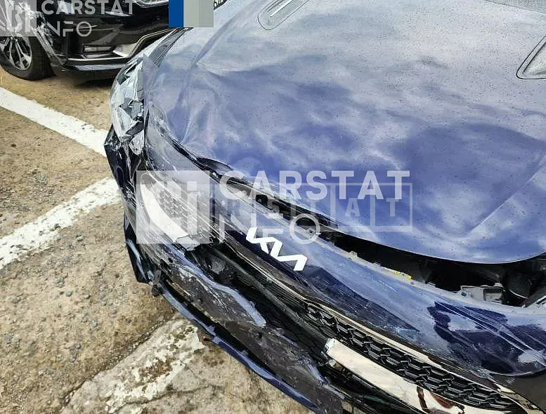 Photo 2 of 10: 2021 Kia Stinger — Korean insurance auction
