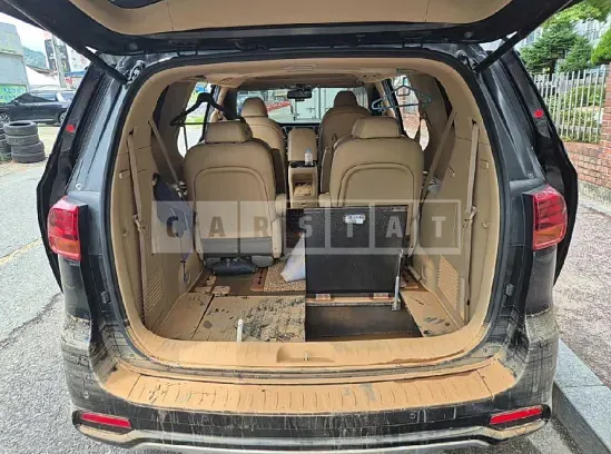 Photo 2 of 37: 2019 Kia Carnival — Korean insurance auction