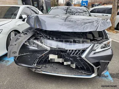 Photo 1 of 40: 2023 Lexus ES300h — Korean insurance auction