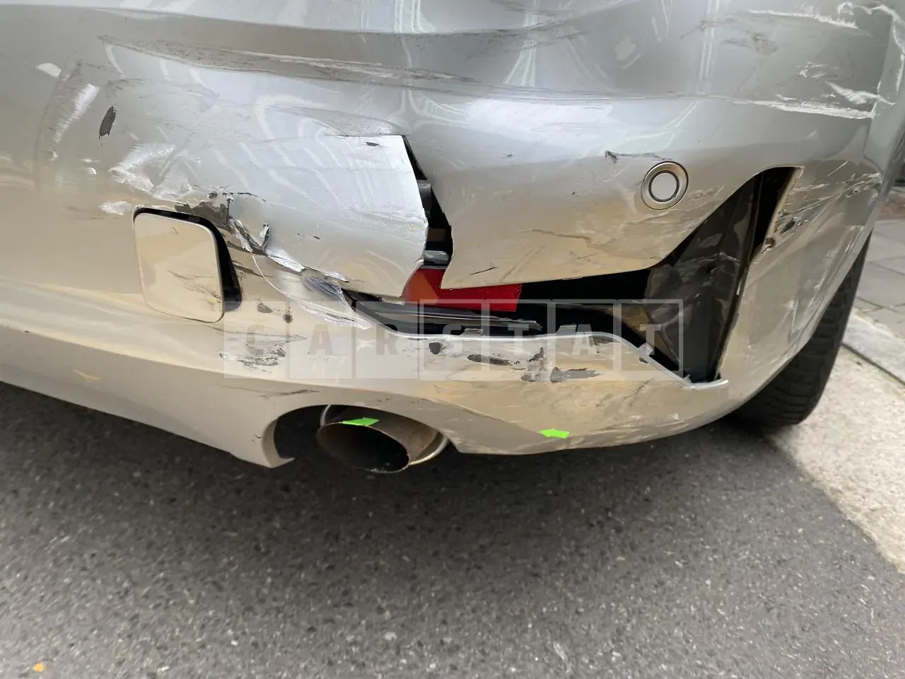 Photo 2 of 5: 2019 BMW 320d, VIN WBA5V5103KAJ58832 — Korean insurance auction