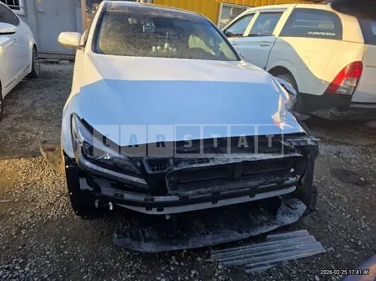 Photo 2 of 9: 2017 Hyundai G80, VIN KMHGL41DDHU178666 — Korean insurance auction