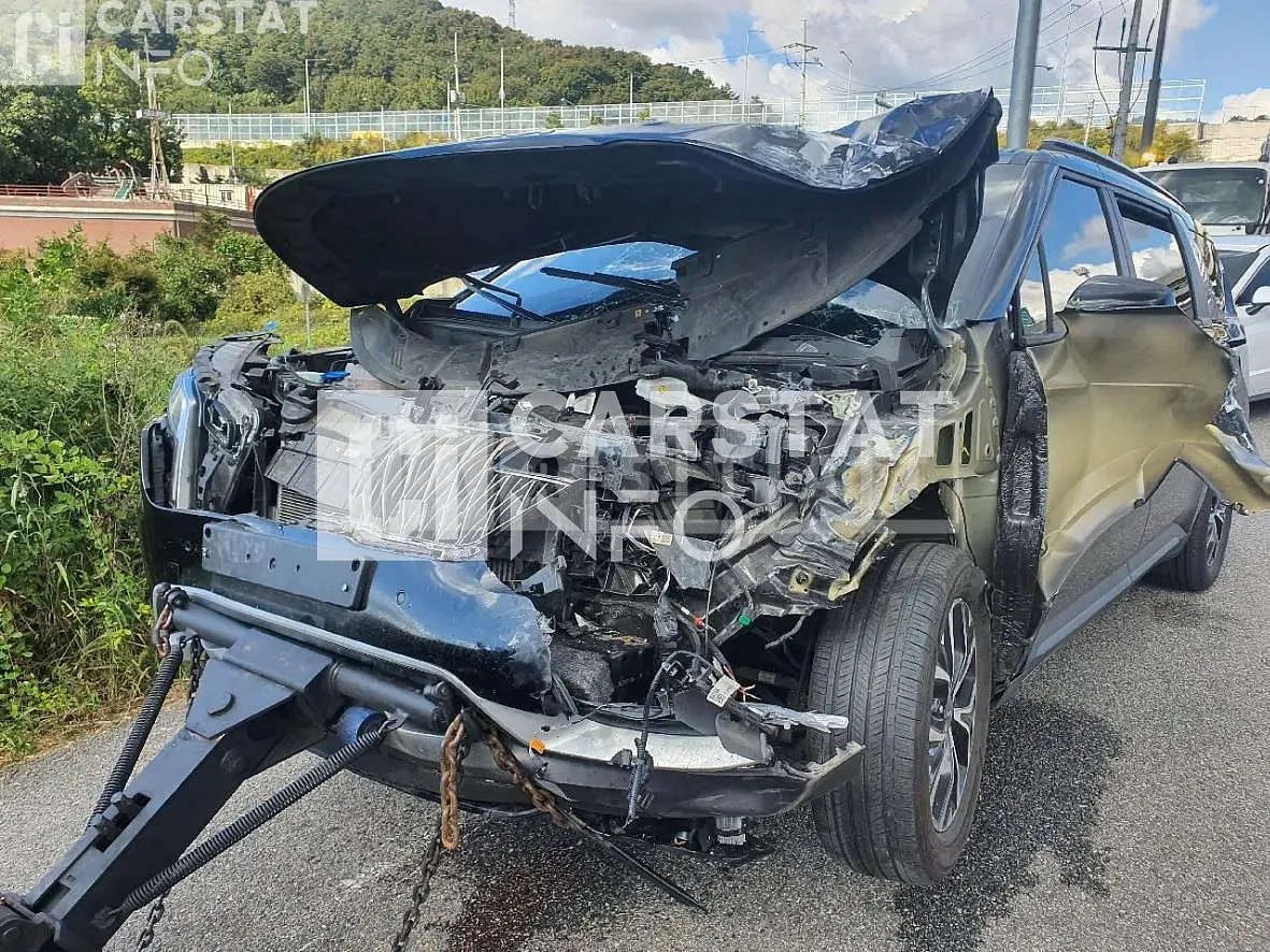 Photo 2 of 7: 2021 Kia Carnival 9 -Seater 2.2 — Korean insurance auction