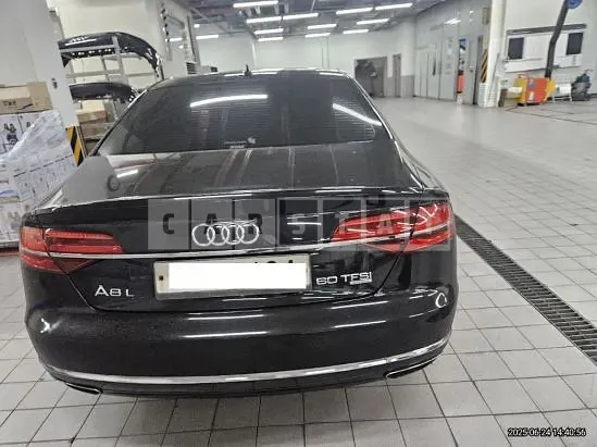 Photo 2 of 40: 2015 Audi A8L 60 TFSI quattro — Korean insurance auction