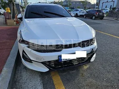 Photo 1 of 21: 2023 Kia K5 — Korean insurance auction