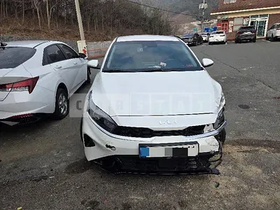 Photo 1 of 15: 2022 Kia Kz — Korean insurance auction
