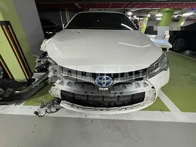 Photo 1 of 8: 2016 Toyota Camry Hybrid — Korean insurance auction