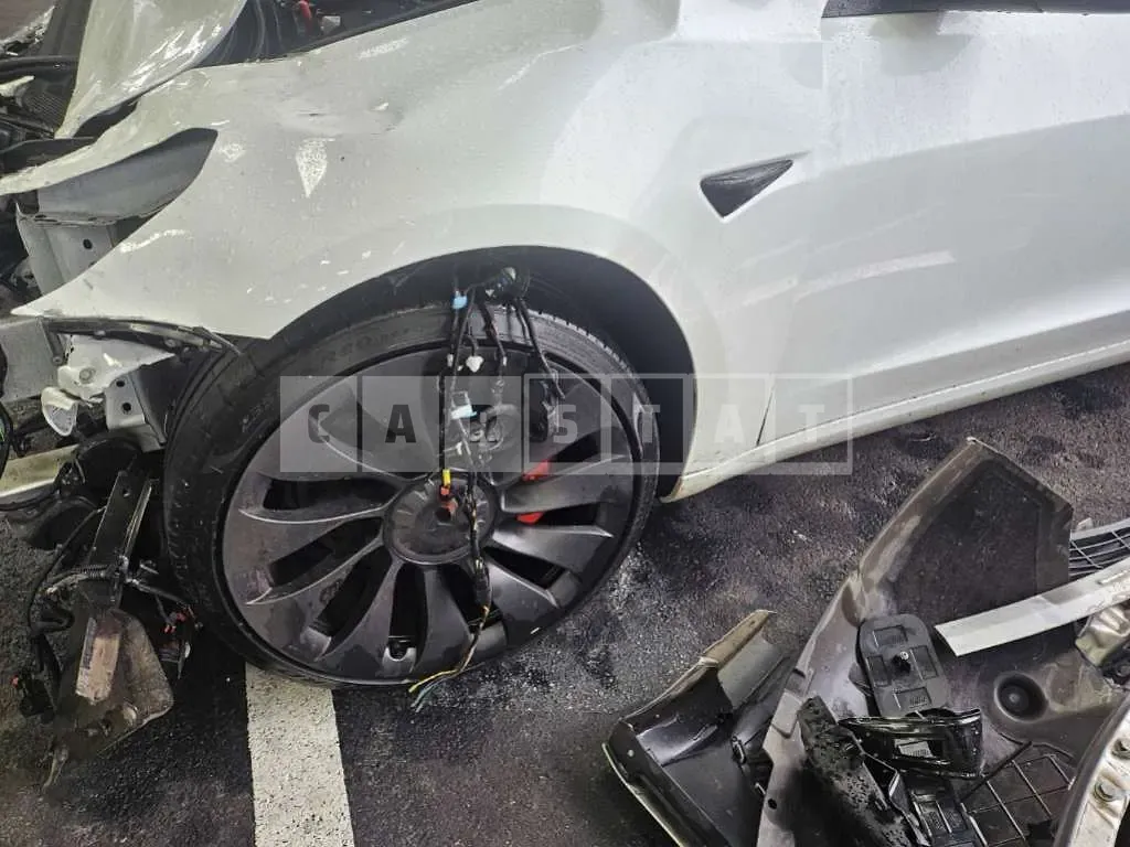 Photo 2 of 16: 2022 Tesla Model 3 Performance — Korean insurance auction