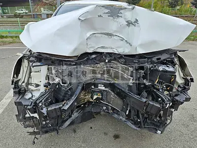 Photo 1 of 18: 2019 Kia K5, VIN KNAGU411BKA299609 — Korean insurance auction
