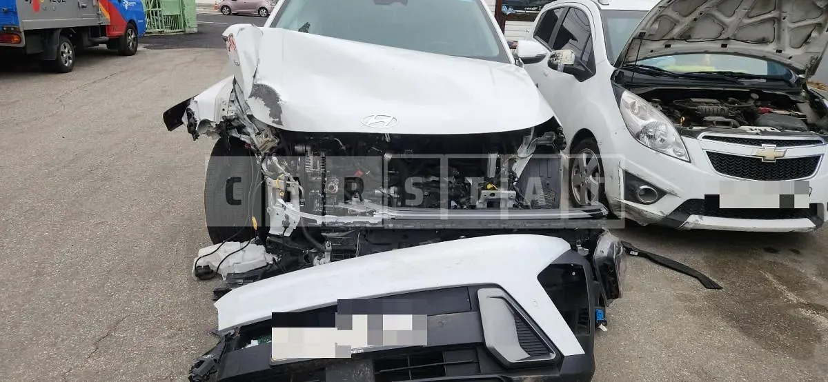 Photo 2 of 10: 2023 Hyundai Kona, VIN KMHHB813BPU008654 — Korean insurance auction