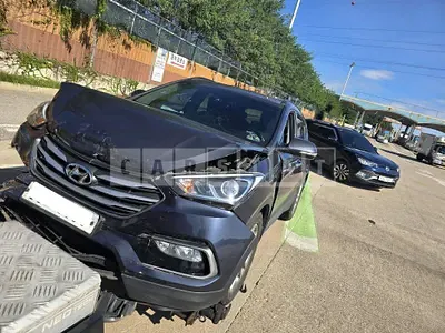 Photo 1 of 8: 2016 Hyundai Santa Fe, VIN KMHSW81UBGU687807 — Korean insurance auction
