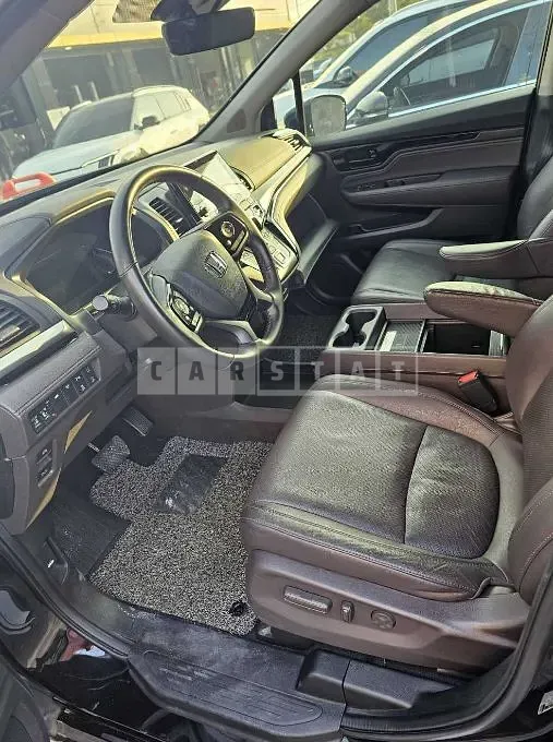 Photo 2 of 16: 2017 Honda Odyssey — Korean insurance auction