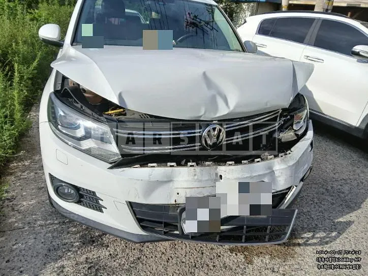 Photo 2 of 3: 2015 Volkswagen Tiguan 2.0 TDI Blue Motion — Korean insurance auction