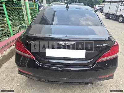 Photo 1 of 17: 2018 Genesis G70, VIN KMTG341ADJU024535 — Korean insurance auction