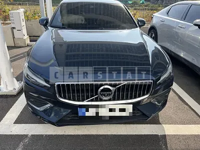 Photo 1 of 21: 2022 Volvo S60B5 — Korean insurance auction
