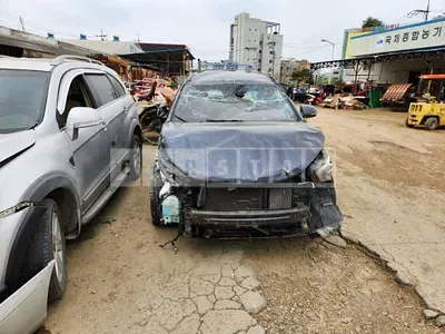 Photo 1 of 10: 2016 Hyundai Santa Fe, VIN KMHSW81UBGU546045 — Korean insurance auction