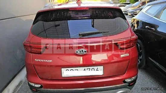 Photo 2 of 27: 2019 Kia Sportage, VIN KNAP6812GKK620721 — Korean insurance auction