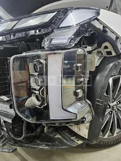 Photo 1 of 3: 2023 Hyundai (parts) Palisade 2.2d Headlamp — Korean insurance auction