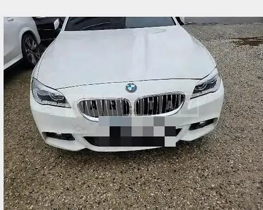 Photo 2 of 17: 2016 BMW 520d — Korean insurance auction
