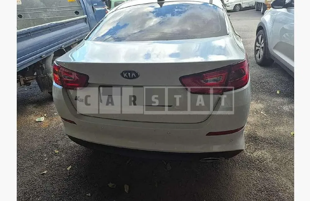 Photo 2 of 15: 2015 Kia K5 — Korean insurance auction