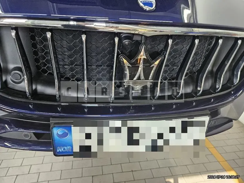 Photo 2 of 27: 2019 Maserati Quattroporte 350 — Korean insurance auction