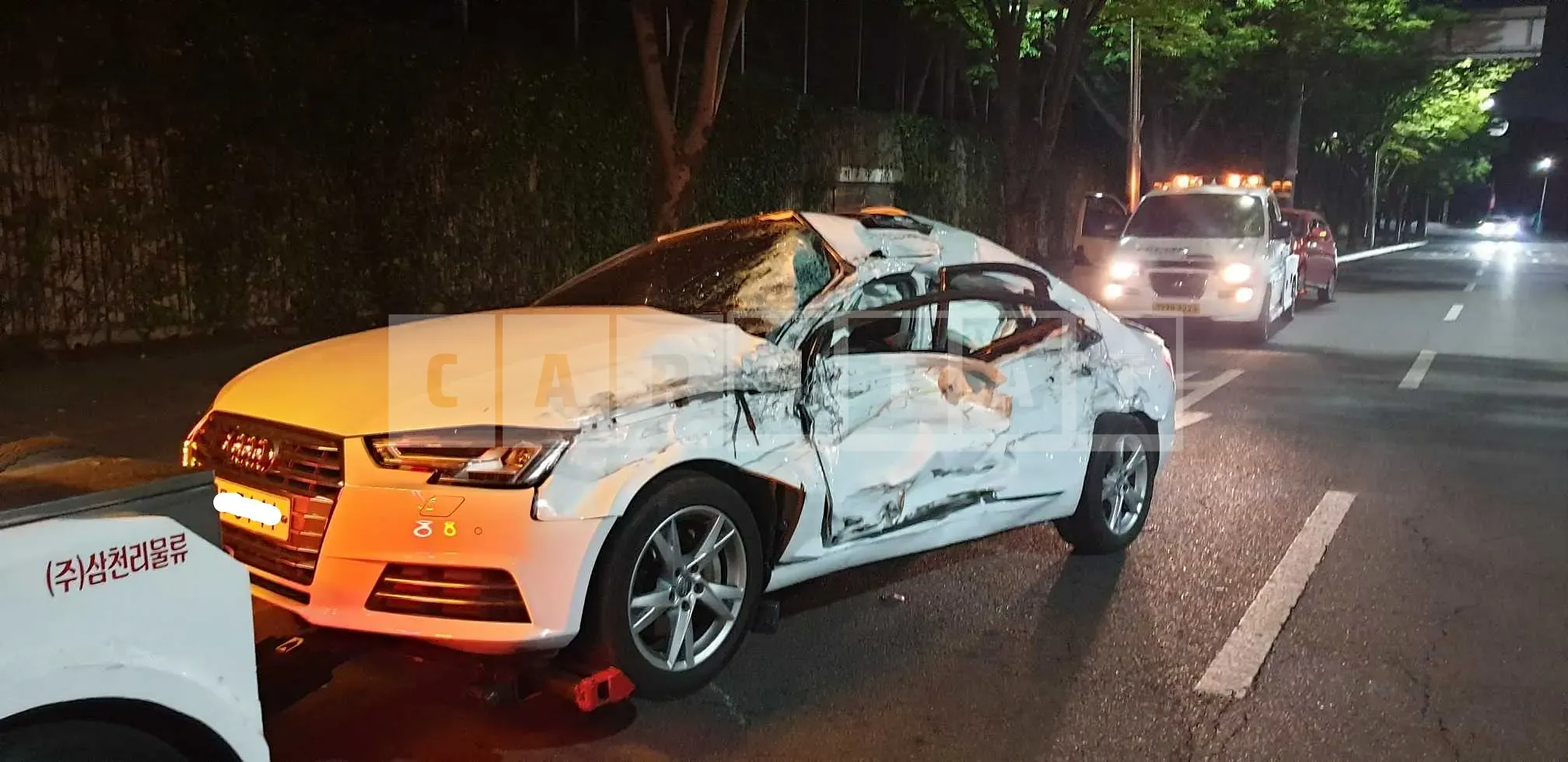 Photo 2 of 2: 2018 Audi A4 35 TDI, VIN WAUZZZF49JA189414 — Korean insurance auction