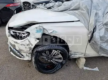 Photo 2 of 21: 2023 Mercedes-Benz E300 e 4Matic, VIN W1KZF5EB8PB112837 — Korean insurance auction