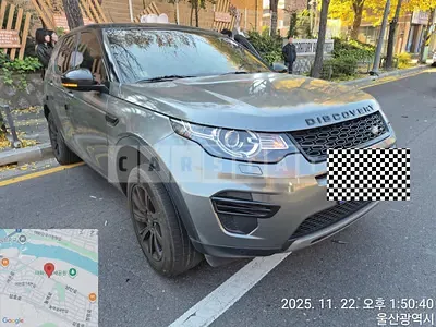 Photo 1 of 8: 2016 Land Rover Discovery Sport 2.0d, VIN SALCA2BN4GH614701 — Korean insurance auction