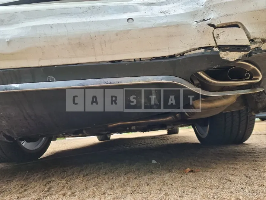 Photo 2 of 7: 2018 Mercedes-Benz E300 — Korean insurance auction