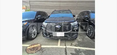 2025 Ford Explorer 2.3L AWD