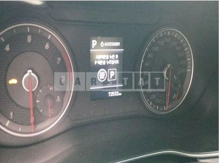 Photo 2 of 11: 2019 Genesis G70 — Korean insurance auction