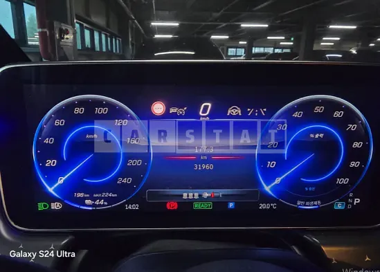 Photo 2 of 10: 2023 Mercedes-Benz EQE350 4Matic — Korean insurance auction