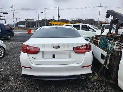 Photo 1 of 4: 2015 Kia K5 LPG — Korean insurance auction