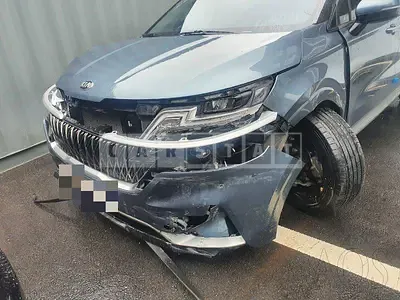 Photo 1 of 14: 2021 Kia Carnival 2.2 (9 -Seater) — Korean insurance auction