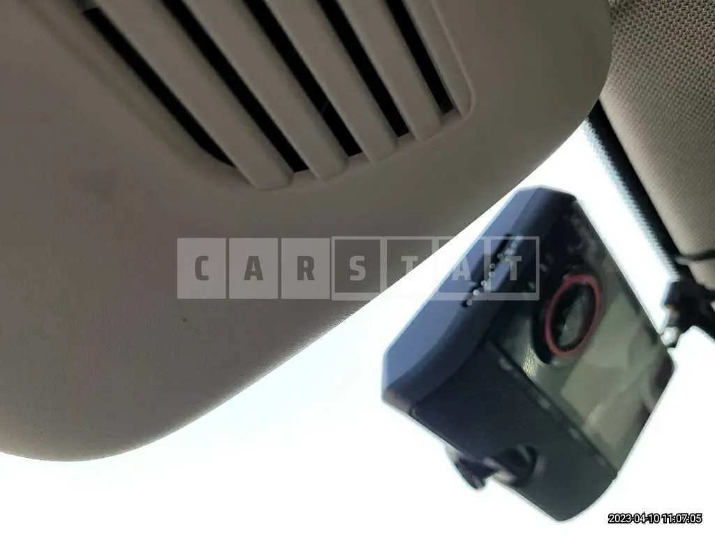 Photo 2 of 28: 2015 Mercedes-Benz C 200, VIN WDDWF4CBXFF046251 — Korean insurance auction