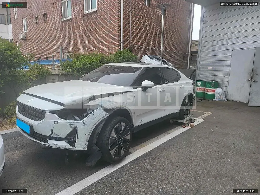 Photo 2 of 32: 2022 Volvo Polestar 2, VIN YSMVSEGA4PL112325 — Korean insurance auction