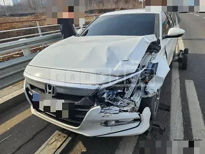 Photo 1 of 17: 2018 Honda Accord Hybrid — Korean insurance auction