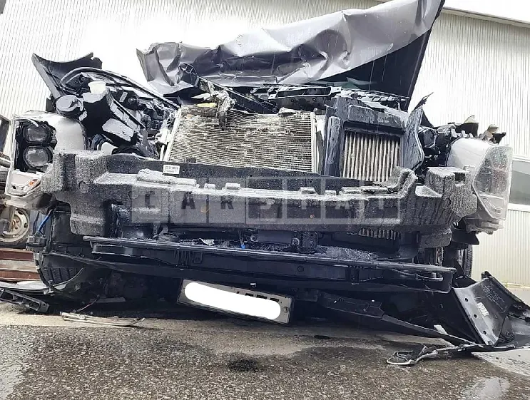 Photo 2 of 8: 2019 Hyundai Santa Fe, VIN KMHS581CDKU109797 — Korean insurance auction