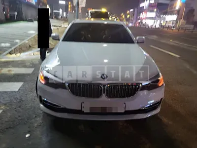 Photo 1 of 9: 2018 BMW 520i, VIN WBAJK7100JBP72913 — Korean insurance auction