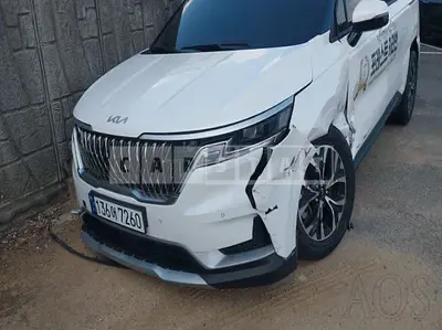 Photo 1 of 32: 2023 Kia Carnival, VIN KNANB81BBPS322477 — Korean insurance auction