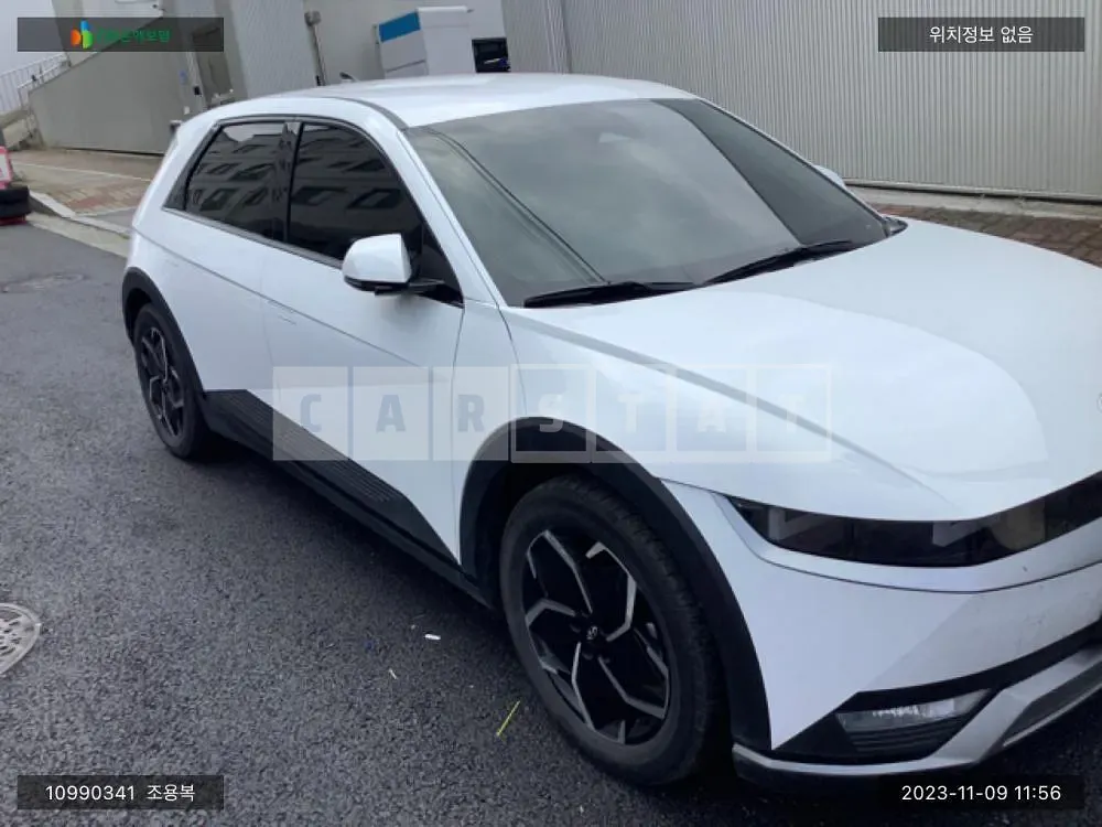 Photo 2 of 16: 2021 Hyundai IONIQ 5, VIN KMHKN81AFNU045780 — Korean insurance auction