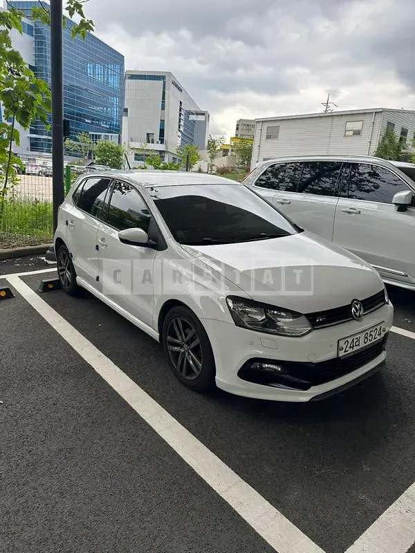 Photo 2 of 3: 2015 Volkswagen Polo 1.4 TDI, VIN WVWZZZ6RZFY301642 — Korean insurance auction