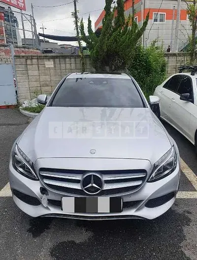 Photo 1 of 19: 2016 Mercedes-Benz Cubbenz C220 d 4Matic — Korean insurance auction