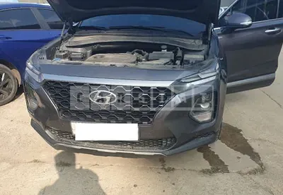 Photo 1 of 9: 2019 Hyundai Santa Fe — Korean insurance auction